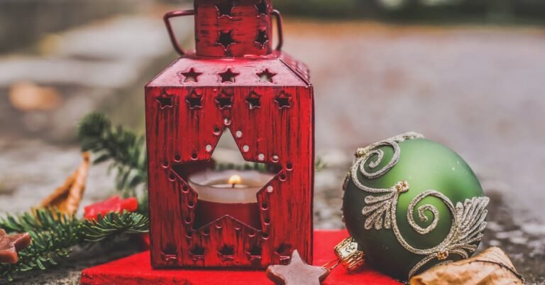Advent Traditions for Families: Simple, Faith-Filled Ideas for a Peaceful Season